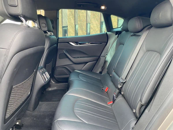 2018 Maserati Levante - Image 15 of 20
