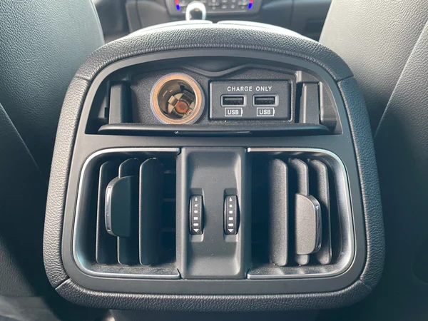 2018 Maserati Levante - Image 16 of 20