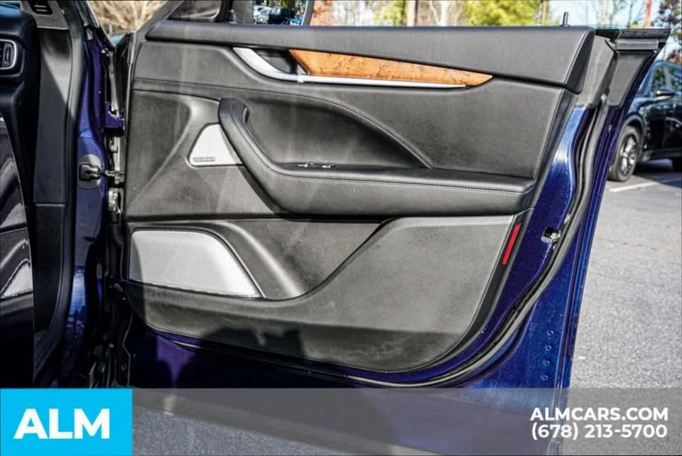 2018 Maserati Levante - Image 12 of 13