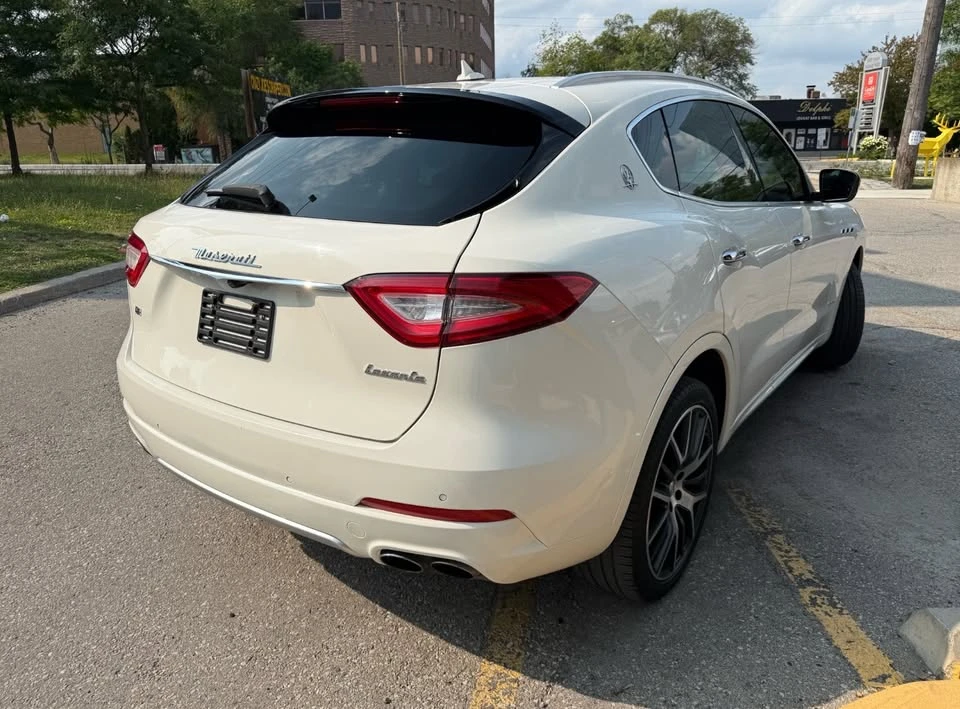 2018 Maserati Levante - Image 9 of 11