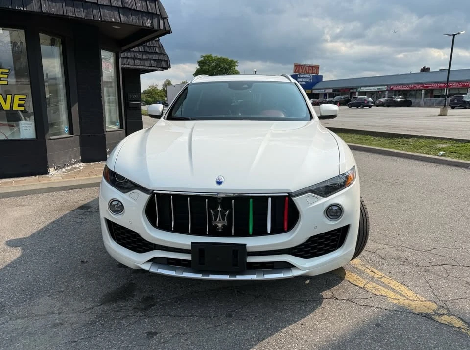 2018 Maserati Levante - Image 2 of 11
