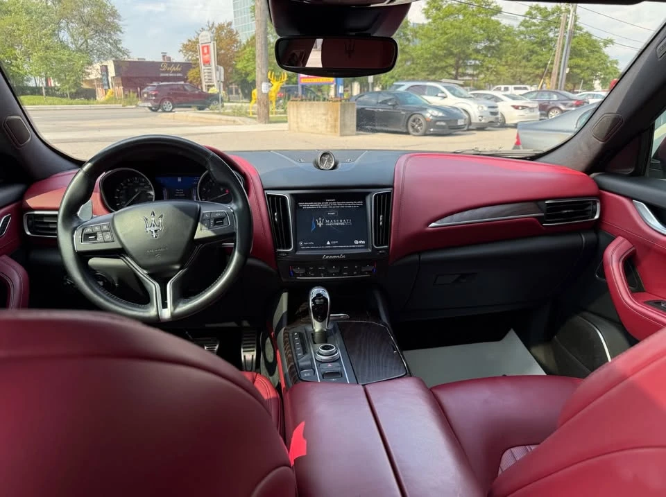 2018 Maserati Levante - Image 5 of 11