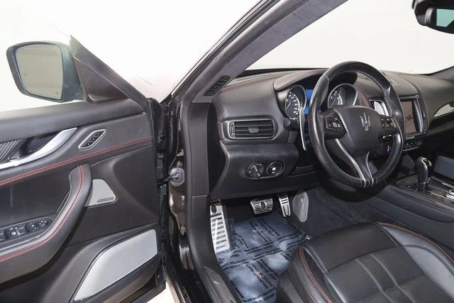 2018 Maserati Levante - Image 15 of 19