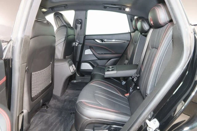 2018 Maserati Levante - Image 16 of 19
