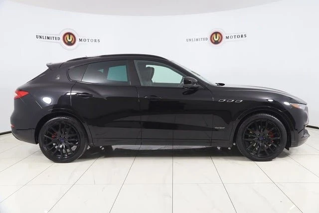 2018 Maserati Levante - Image 2 of 19