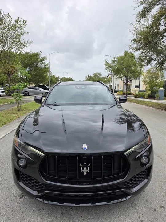 2018 Maserati Levante - Image 8 of 17