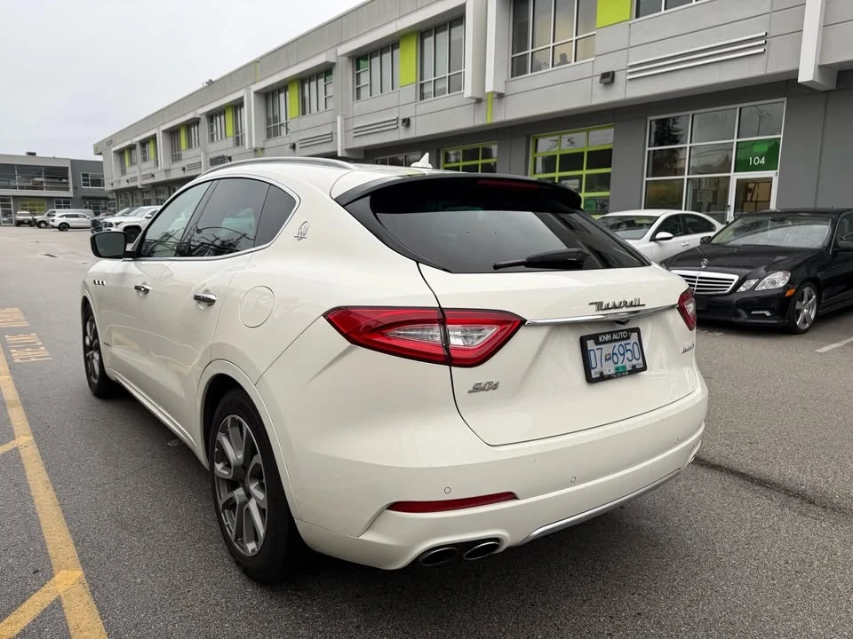 2018 Maserati Levante - Image 5 of 7