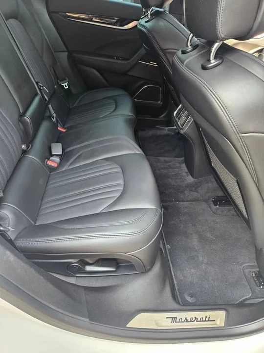 2018 Maserati Levante - Image 17 of 20