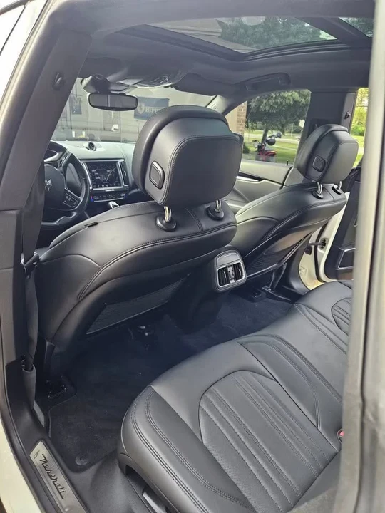 2018 Maserati Levante - Image 16 of 20