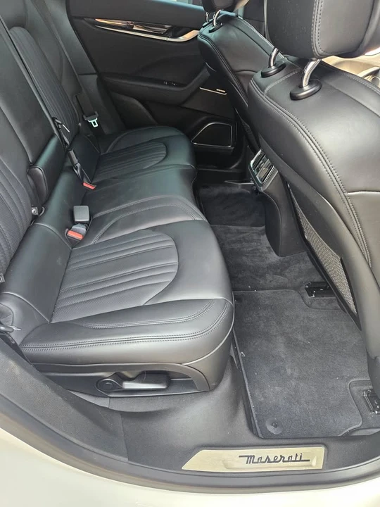 2018 Maserati Levante - Image 16 of 20