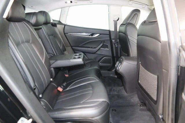 2018 Maserati Levante - Image 15 of 20