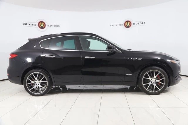 2018 Maserati Levante - Image 2 of 20