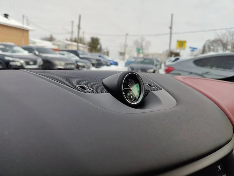 2018 Maserati Levante - Image 16 of 18