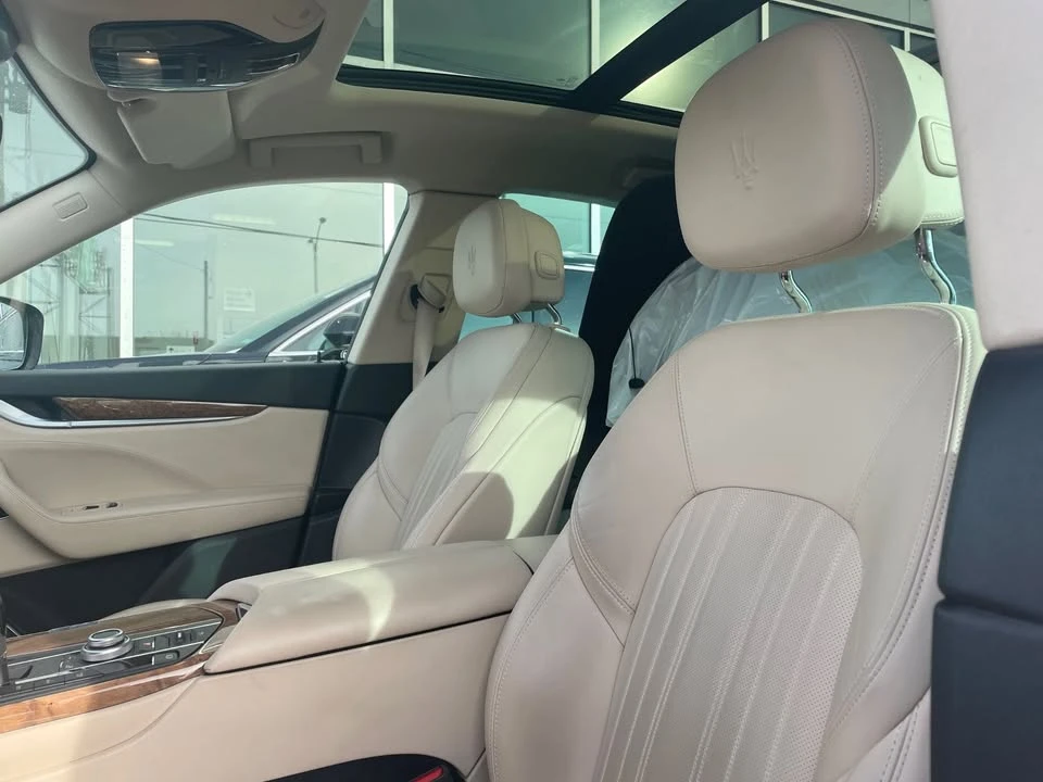 2018 Maserati Levante - Image 11 of 16