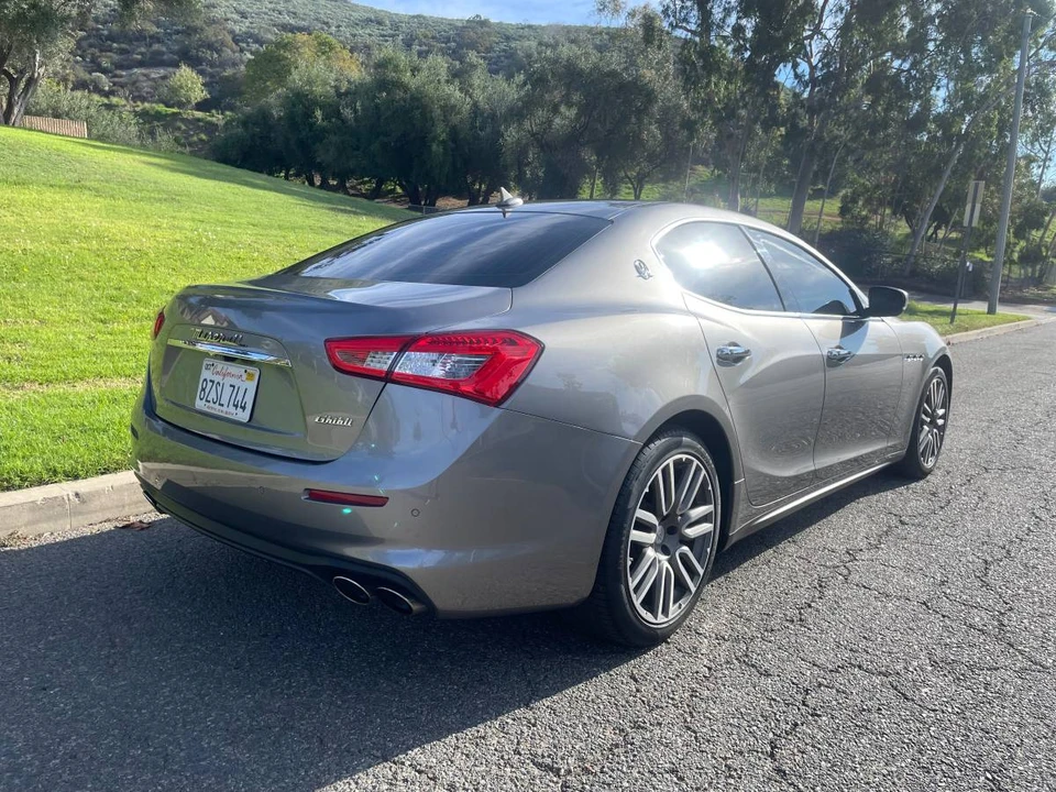 2018 Maserati Ghibli 3rd Gen - Image 5 of 14