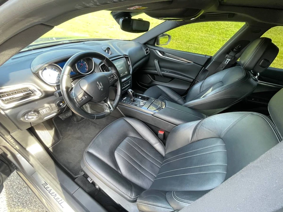 2018 Maserati Ghibli 3rd Gen - Image 10 of 14