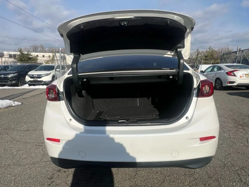 2018 Mazda Mazda 3 3rd Gen - Image 9 of 12
