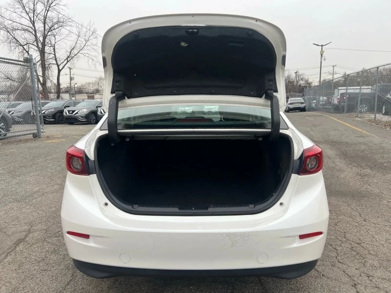 2018 Mazda Mazda 3 3rd Gen - Image 9 of 12