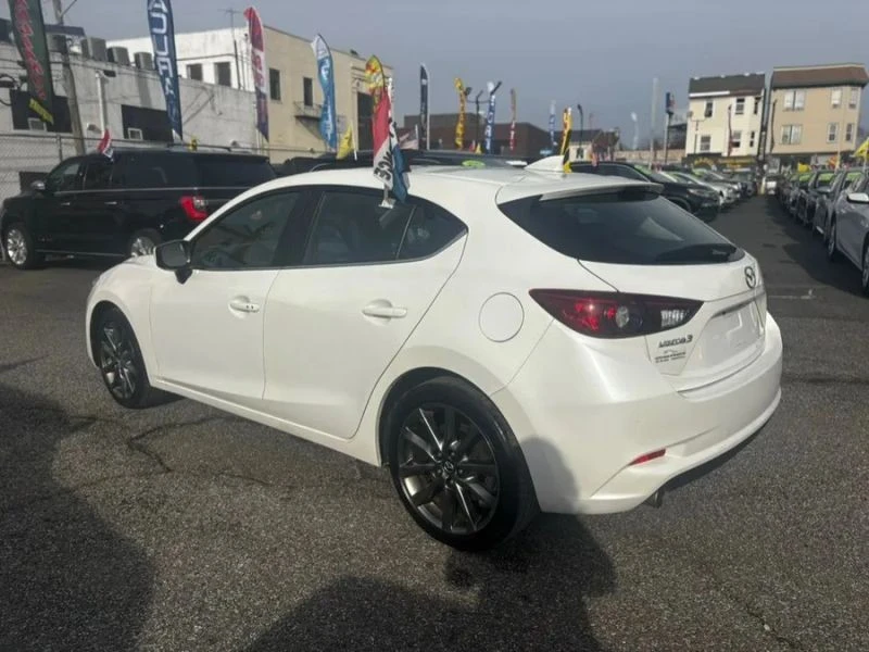 2018 Mazda Mazda 3 3rd Gen - Image 5 of 12
