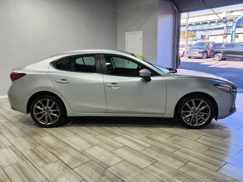 2018 Mazda Mazda 3 3rd Gen - Image 6 of 12