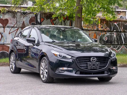 2018 Mazda 3 GT