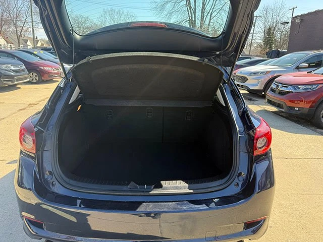 2018 Mazda Mazda 3 3rd Gen - Image 16 of 17
