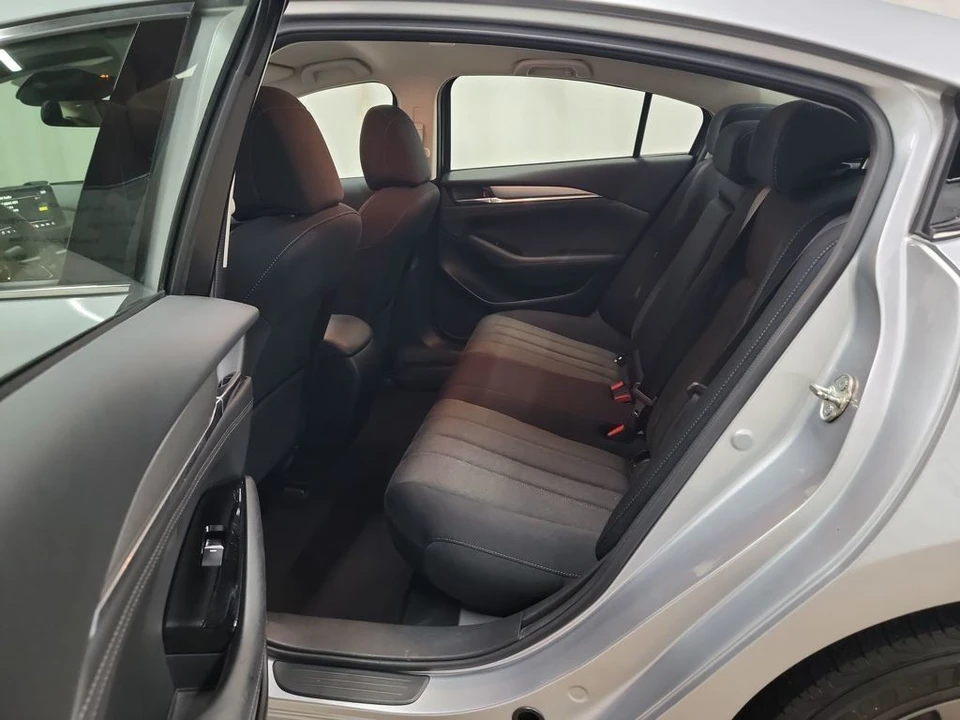 2018 Mazda Mazda 6 3rd Gen - Image 11 of 12