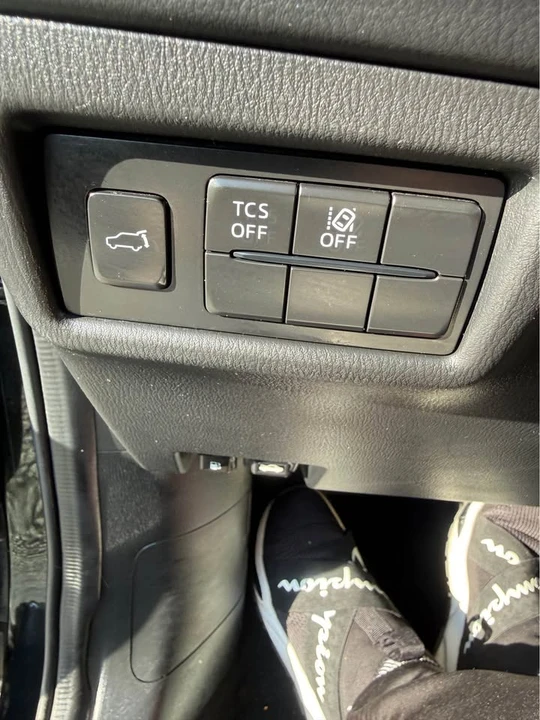 2018 Mazda CX-5 2nd Gen - Image 10 of 16