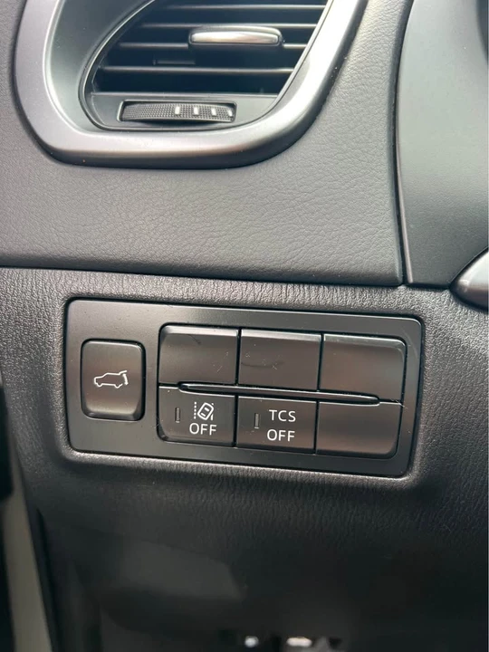 2018 Mazda CX-9 - Image 16 of 20
