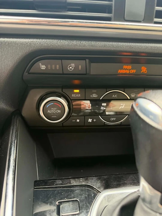 2018 Mazda CX-9 - Image 16 of 20