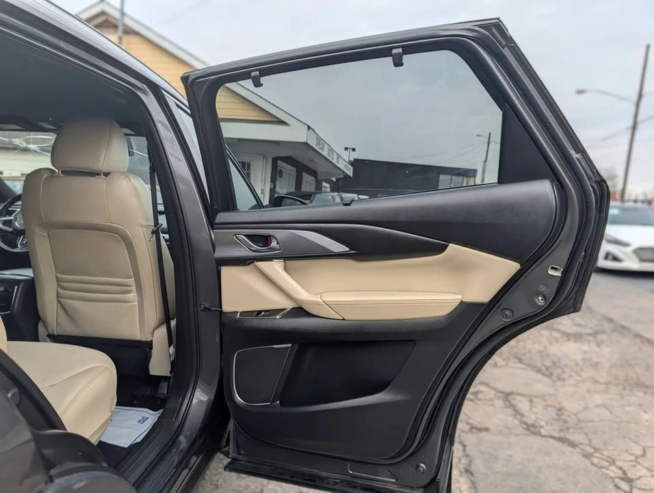 2018 Mazda CX-9 - Image 17 of 20