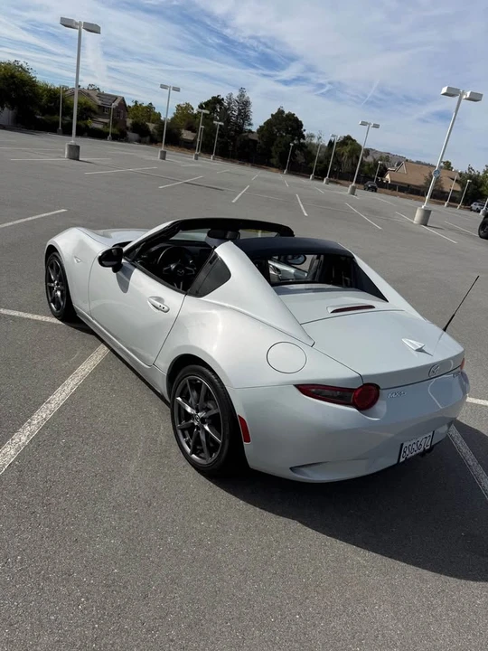 2018 Mazda ND MX-5 Miata - Image 8 of 16