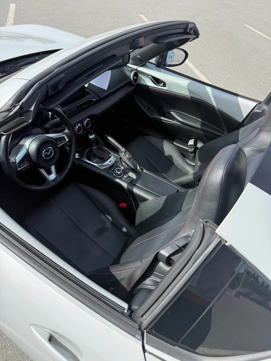 2018 Mazda ND MX-5 Miata - Image 9 of 16