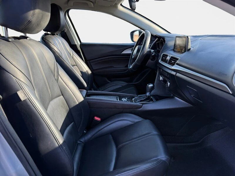 2018 Mazda Mazda 3 3rd Gen - Image 15 of 16