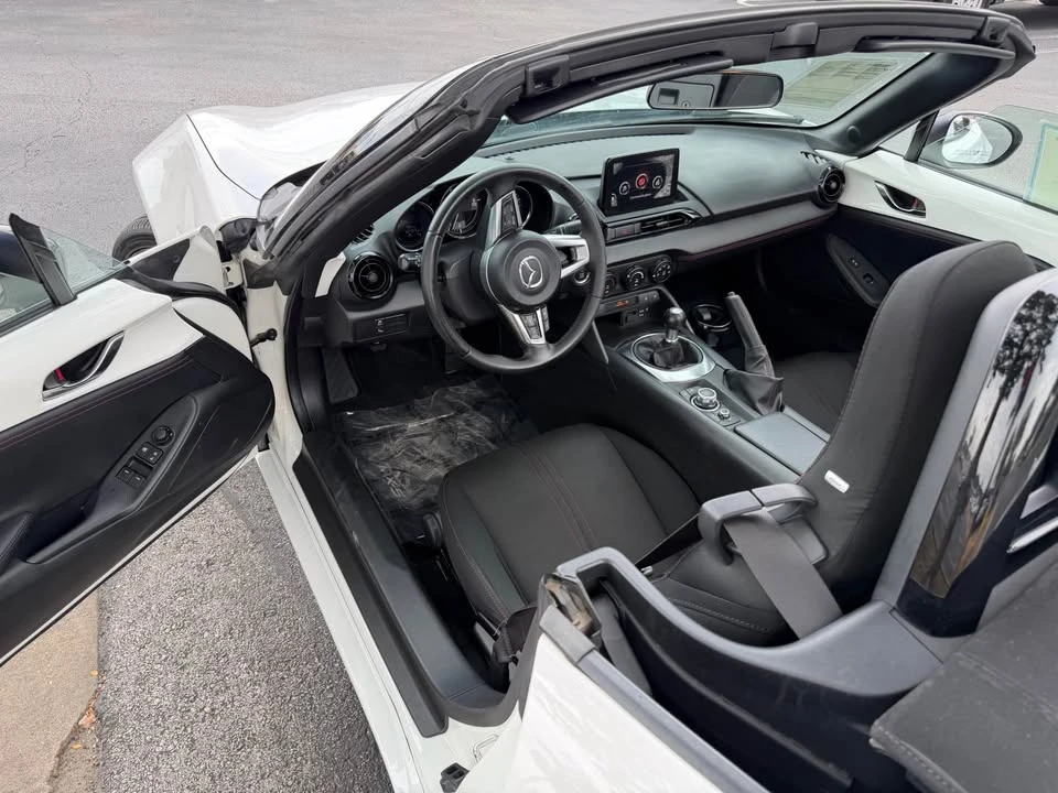 2018 Mazda ND MX-5 Miata - Image 10 of 20