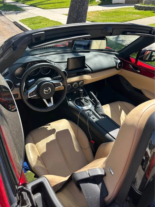 2018 Mazda ND MX-5 Miata - Image 9 of 11