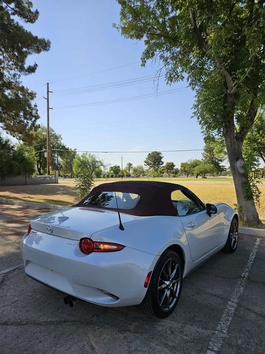 2018 Mazda ND MX-5 Miata - Image 16 of 19