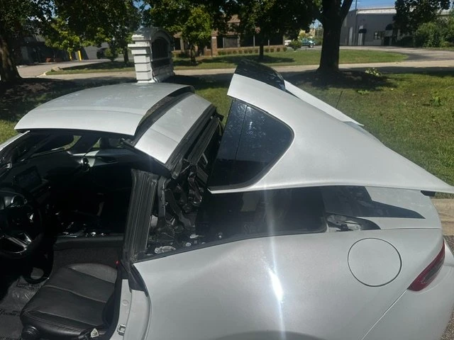 2018 Mazda ND MX-5 Miata - Image 9 of 20
