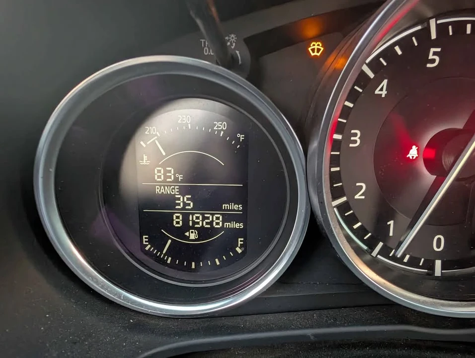 2018 Mazda ND MX-5 Miata - Image 4 of 9