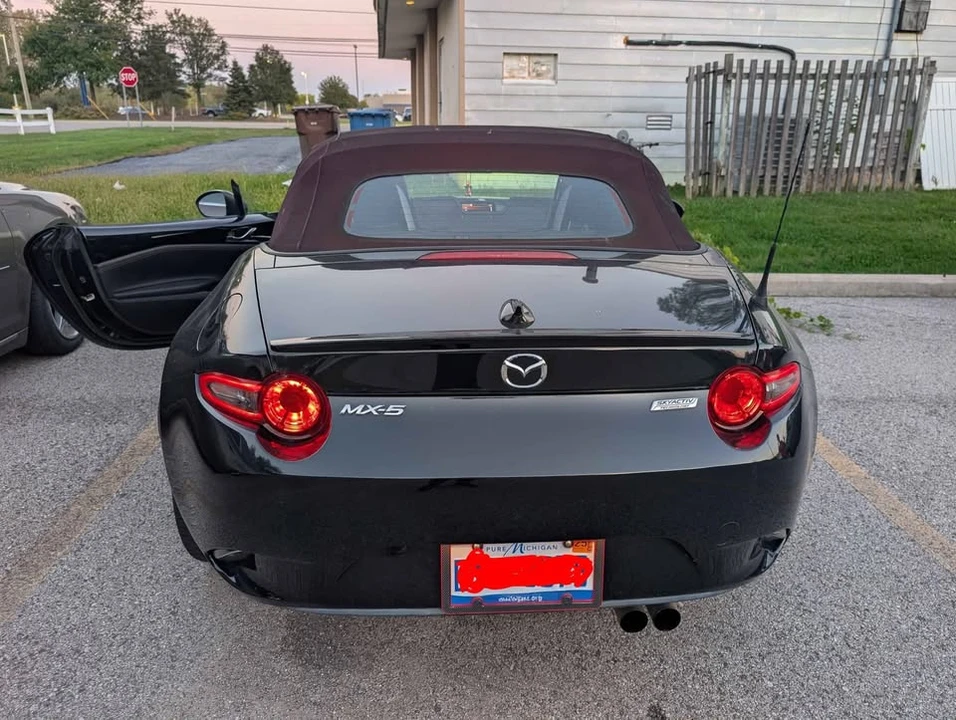 2018 Mazda ND MX-5 Miata - Image 9 of 9