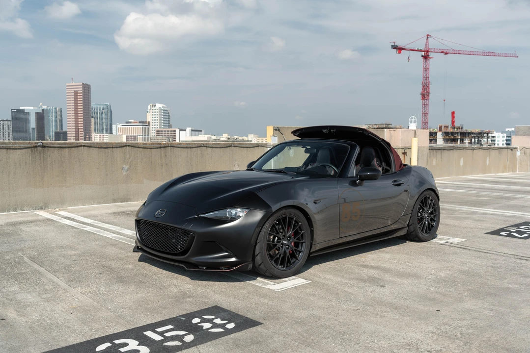 2018 Mazda ND MX-5 Miata - Image 17 of 31