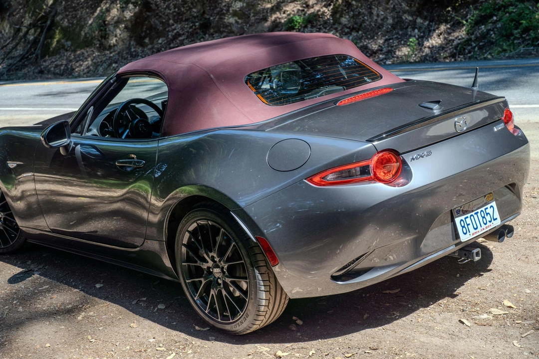 2018 Mazda ND MX-5 Miata - Image 16 of 31