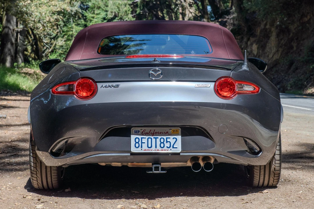 2018 Mazda ND MX-5 Miata - Image 5 of 31
