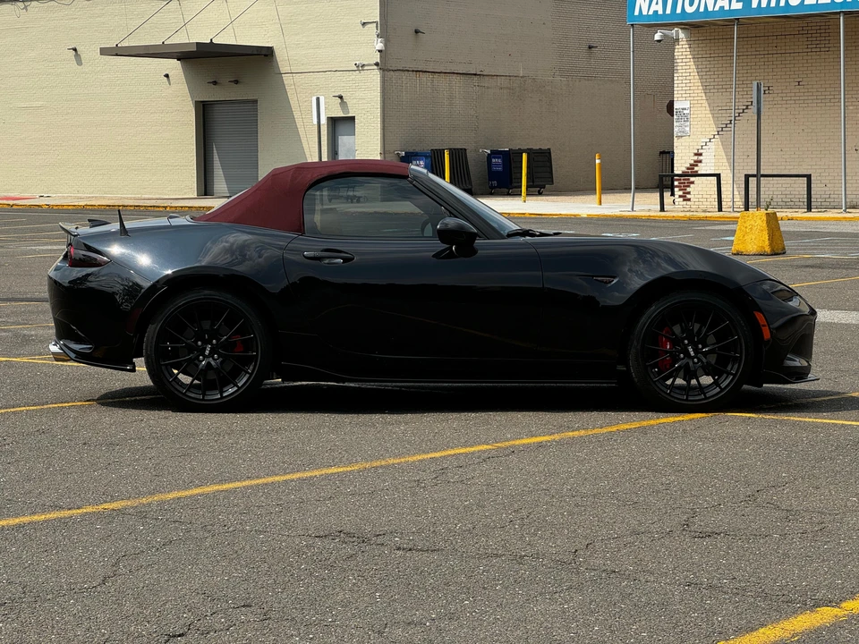 2018 Mazda ND MX-5 Miata - Image 28 of 31