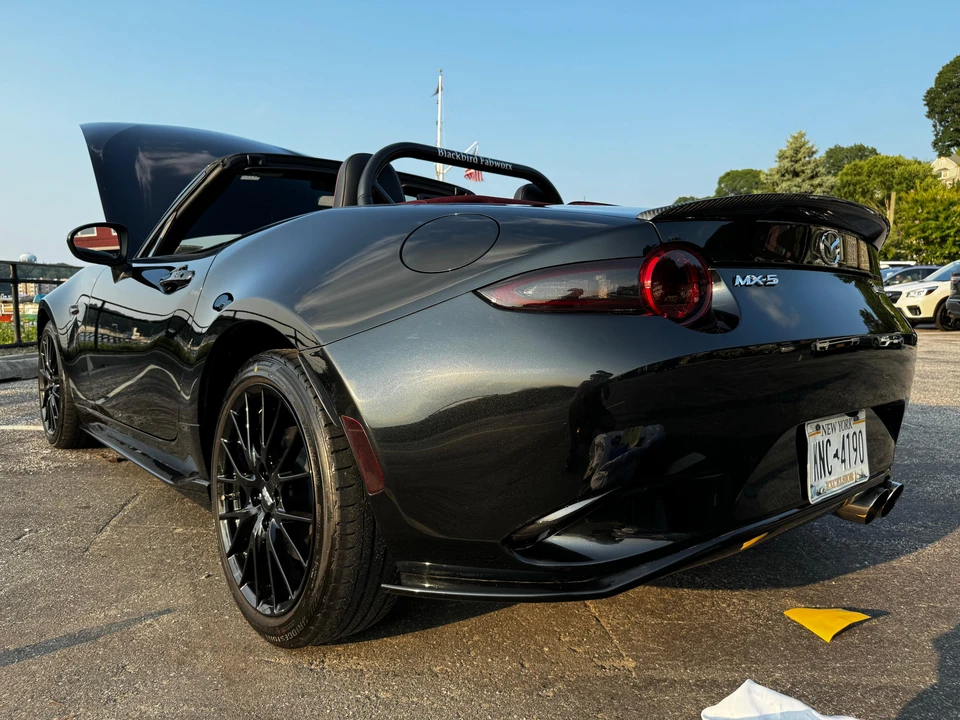 2018 Mazda ND MX-5 Miata - Image 11 of 31