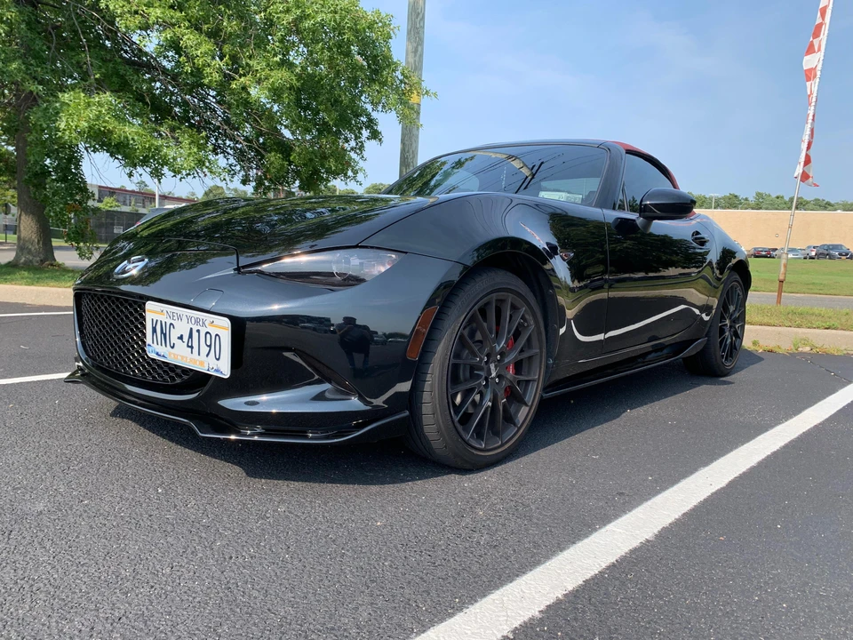 2018 Mazda ND MX-5 Miata - Image 19 of 31