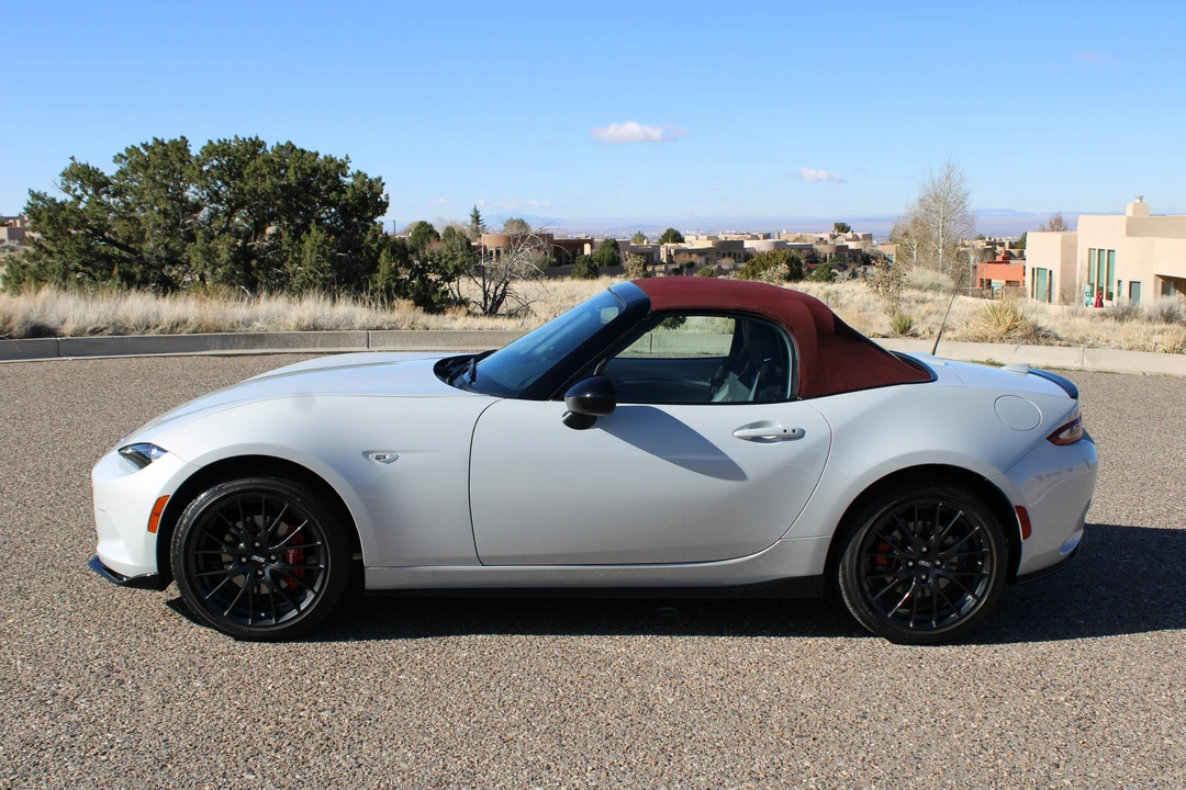 2018 Mazda ND MX-5 Miata - Image 27 of 31