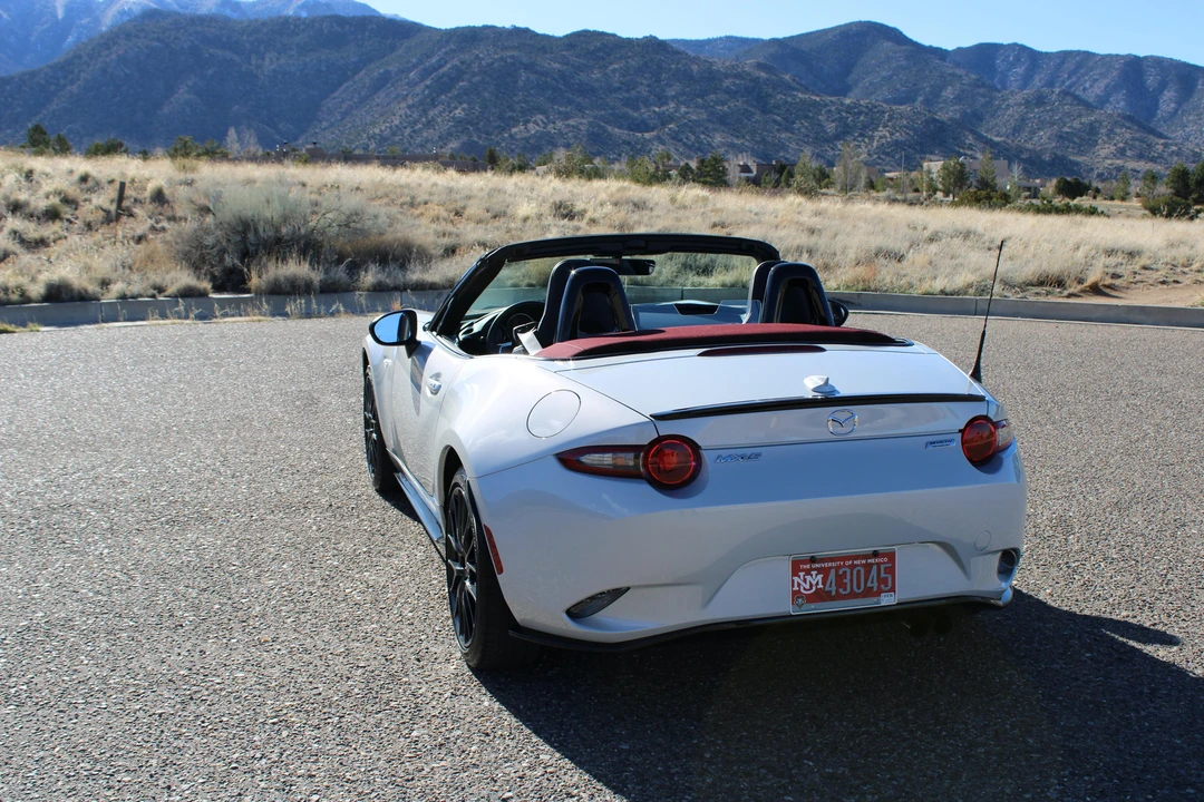 2018 Mazda ND MX-5 Miata - Image 13 of 31