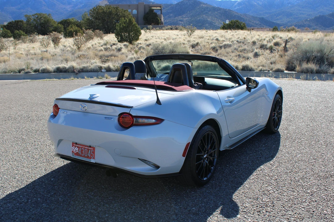 2018 Mazda ND MX-5 Miata - Image 15 of 31