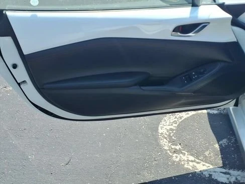 2018 Mazda ND MX-5 Miata - Image 17 of 20